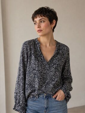 GAP Split Neck Boho Floral Print Peasant Blouse Navy & White, Women’s Small EUC